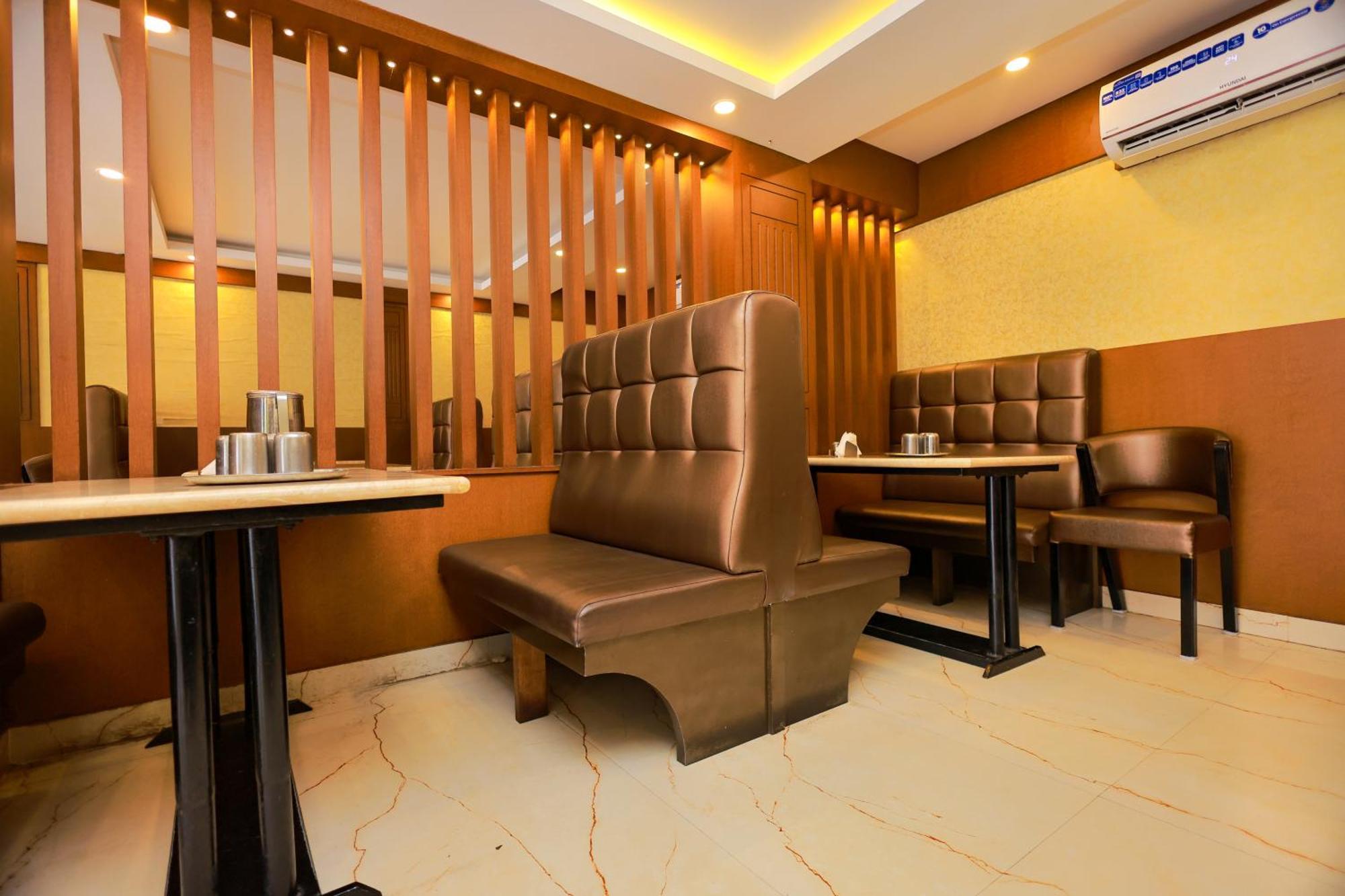 Hotel Sangam Канякумари Екстериор снимка