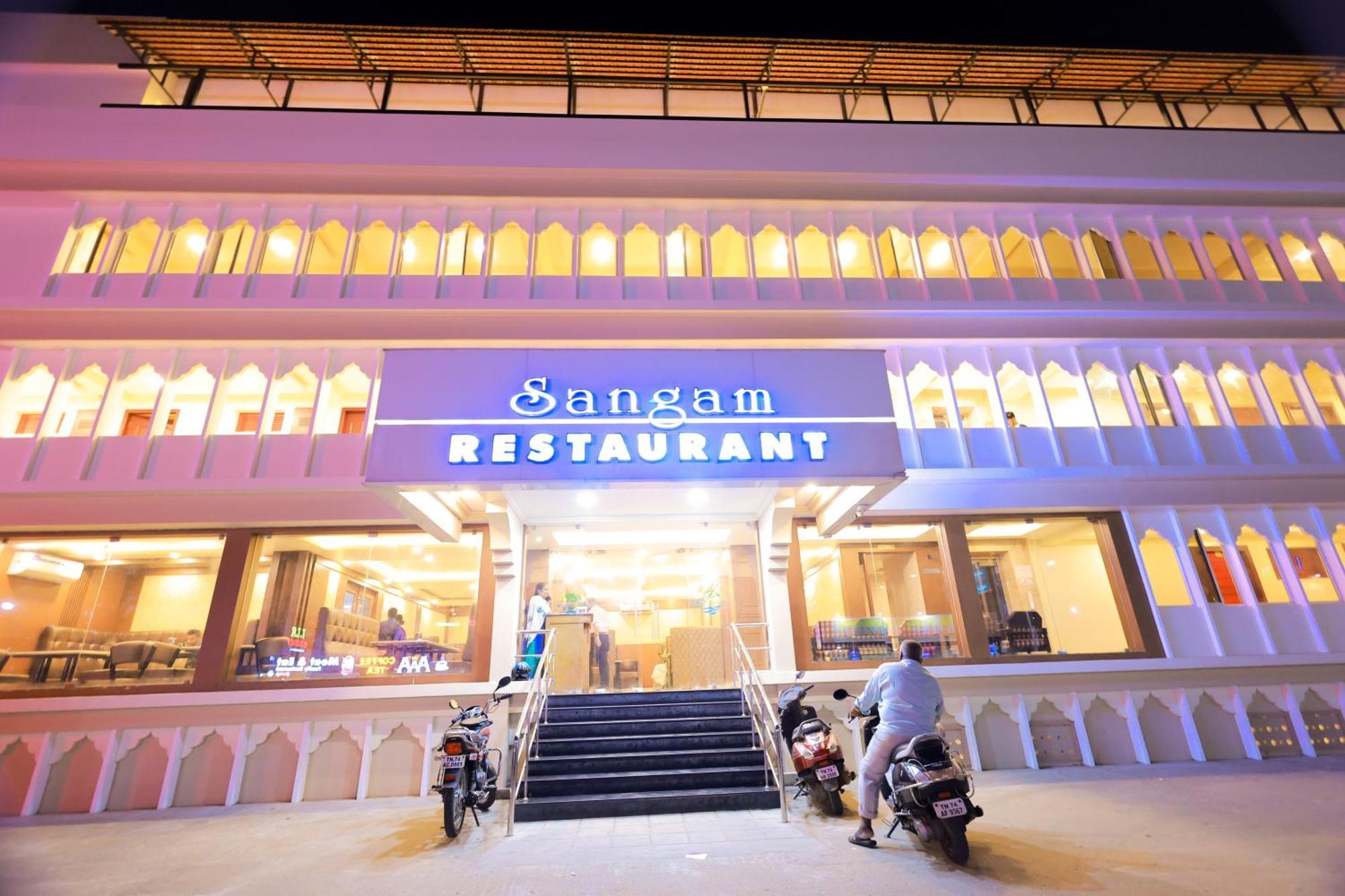 Hotel Sangam Канякумари Екстериор снимка