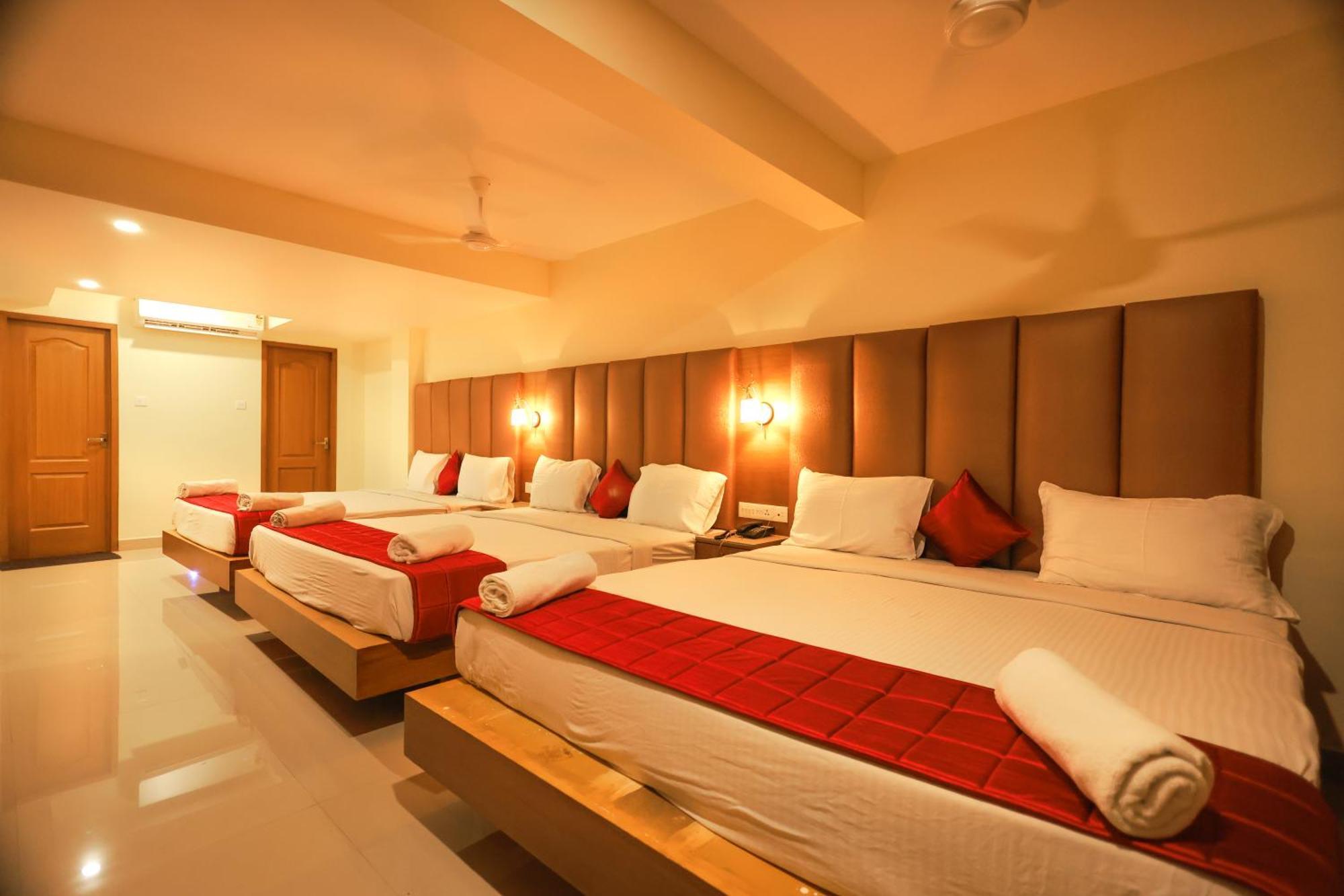 Hotel Sangam Канякумари Екстериор снимка