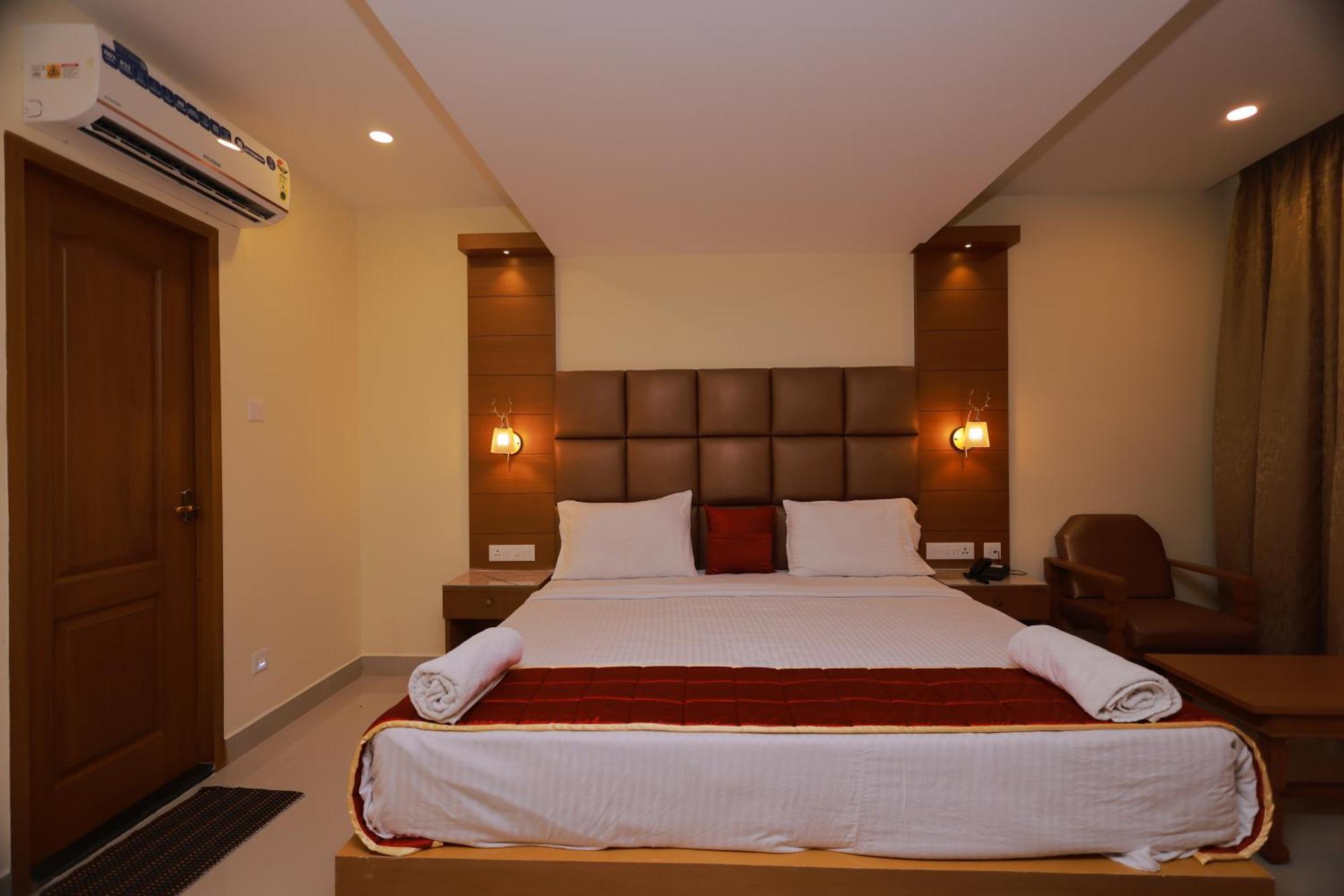 Hotel Sangam Канякумари Екстериор снимка