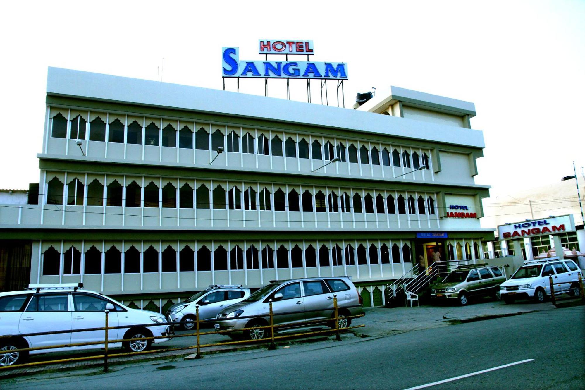 Hotel Sangam Канякумари Екстериор снимка